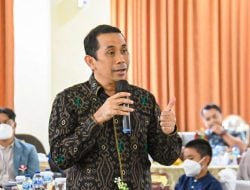 Bunga Pinjol 13,8 Persen per Bulan, Politisi Gerindra Ingatkan OJK Jangan Legalisasi Praktik Rentenir