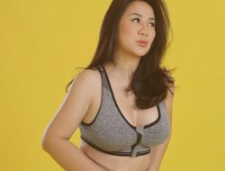 Pamer Tubuh Molek Berisi, Tante Ernie: Atit Banget!