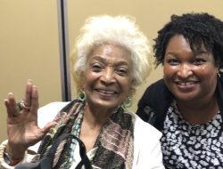 Nichelle Nichols Menginspirasi Aktor Kulit Hitam