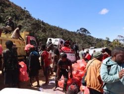 Warga Distrik Kuyawage Kelaparan akibat Cuaca Ekstrem, Kemensos Kirim Ribuan Paket Bantuan