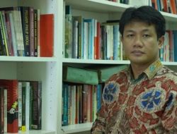 Sentil Pernyataan Komjen Agus, Bonnie Triyana: Tugas Polisi Bukan Menjaga Perasaan