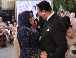 Ibu Fery Farhati Ulang Tahun, Anies Baswedan: Teruslah Jadi Pemancar Ketenangan