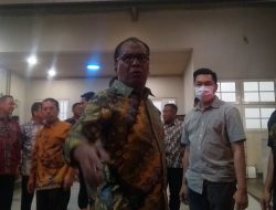 Makan Malam Bersama Timsus Mabes Polri, Danny Bilang Silaturahmi Biasa
