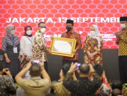 Usulan Formasi PPPK untuk Guru Terbesar se Indonesia, Gubernur Andi Sudirman Terima Penghargaan MenPAN-RB