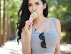 Saat Lihat Pria Ganteng Ini, Maria Vania: Meleleh Semua Aku