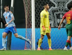 Luis Enrique Selalu Yakin Singkirkan Ronaldo Cs, Santos Bilang Begini