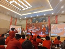 Bukan Urus Pemilu, Djarot Minta Kader PDIP Sulsel Bantu Jokowi Selesaikan Programnya