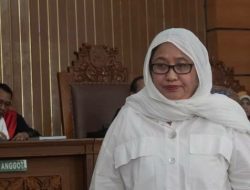 Pastikan Ijazah Jokowi Asli, Naniek S Deyang: Mantan Saya adalah Teman Seangkatannya