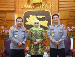 Ucapkan Selamat pada Irjen Toni Harmanto, Gubernur Khofifah: Semoga Jatim Penuh Kerukunan dan Harmonis