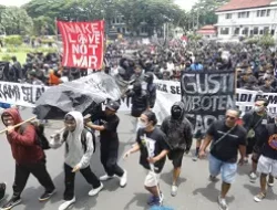 Dua Putri Devi Athok yang Jadi Korban Tragedi Kanjuruhan akan Diotopsi 5 November, Kuasa Hukum Sampaikan Ini