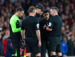 Arsenal Kalahkan Liverpool, FA Lakukan Investigasi karena Insiden Babak Kedua