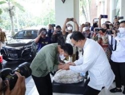 Gibran Tunjukkan Kesopanan Saat Temui Anies, Said Didu: Sepertinya Orang Tua Perlu Belajar Berpolitik dari Anaknya