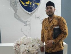 Balaikota Jakarta Dikirimi Karangan Bunga Dugaan Nepotisme, Husin Shihab: Mestinya Dijadikan Petunjuk oleh KPK
