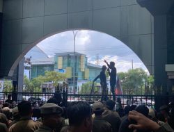 Usai Diseruduk Suporter PSM, Hari Ini Kantor Gubernur Sulsel Didatangi 54 Komunitas Driver Online