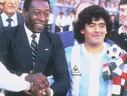 Legenda Sepakbola Brazil Pele Tutup Usia, Dua Pemain Terbaik Abad Ini Akhirnya Bermain Sepakbola di Langit