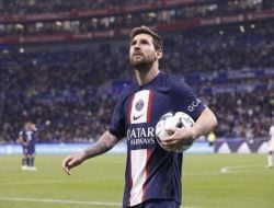 Messi Kembali Dikaitkan Balik ke Barcelona, Sang Ayah Akhirnya Bersuara