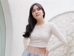 Perawan Kalah Telak, Body Shandy Aulia Bikin Emak-emak Menjerit