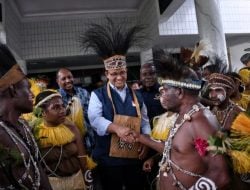 Mace-Mace Papua Singgung Politisasi Agama Bikin Anies Babak Belur
