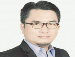 Kiai Ali Yafie, Ulama Multitalenta