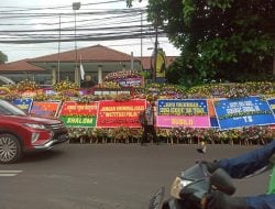 Bantu Sambo dalam Kasus Penembakan Josua, Karangan Bunga untuk Hendra Kurniawan Berjejer di PN Jaksel