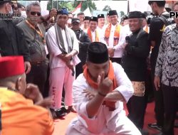Potret Anies di Deklarasi PKS, Naik Delman hingga Disambut Tradisi Palang Pintu Betawi