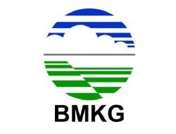 Siang Panas, Sore Hujan Deras! BMKG: Waspada Cuaca Ekstrem di Masa Transisi