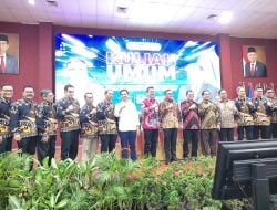 Potret Rektor UNM, Unhas, dan UIN Dampingi Petinggi PDIP di Makassar