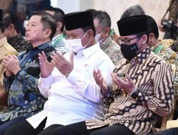 Prabowo Saksikan Penyerahan Zakat dari Presiden Jokowi ke Baznas