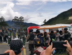 Tewaskan Dua Aparat, TNI Pastikan Kelompok Separatis Teroris Jadi Dalang Penyerangan