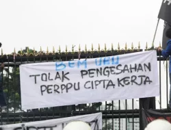 Sahkan Perpu Ciptaker di Tengah Penolakan Publik, Jamiluddin Ritonga: DPR Sudah seperti di Zaman Orde Baru