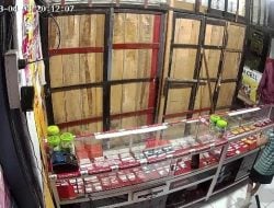 Beraksi saat Pemilik Konter Salat Tarawih, Pencuri Masih Sempat Minta Minum ke Ponakan Korban