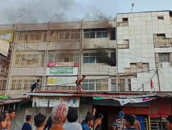 Pasar Sentral Makassar Kembali Dilalap Api, Satu Ruko Hangus Terbakar