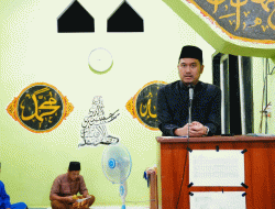 Lalui Jalan Rusak saat Safari Ramadan, Bupati ASA Perintahkan Jajarannya Lakukan Perbaikan