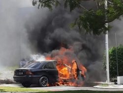 Awalnya Asap Keluar dari Komponen AC Disusul Kap Mesin, Tiba-tiba Api Membesar
