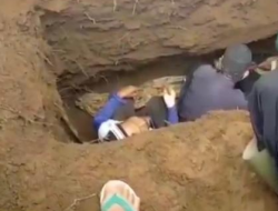Puluhan Tahun Dikubur, Jasad Guru Ngaji dan Pejuang Masih Utuh