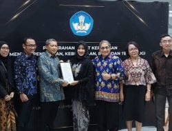 Diana Ramatillah Meraih Profesor di Usia 36 Tahun