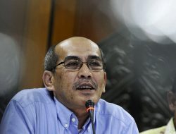 Belum Reda Polemik Rocky Gerung, Kini Beredar Video Faisal Basri Kritik Jokowi