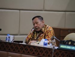 DPR Ultimatum Menteri Desa di Tahun Politik