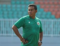 Tunjuk Bima Sakti Latih Timnas U-17 di Piala Dunia, PSSI Dirujak Netizen: Guru Penjas Dipakai?