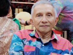 Amien Rais Serukan Jihad Demi Lengserkan Jokowi, Muannas: Ciri Gelandangan Politik