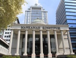 DPR Pertanyakan Sikap Negarawan Hakim MK Soal Putusan Pelaksanaan Pemilu