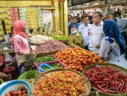 Jaga dan Tekan Inflasi, Eri Cahyadi Target Harga Bahan Pokok Bisa Stabil hingga Iduladha