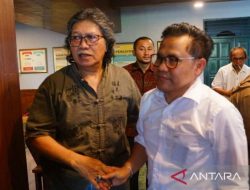 Doakan Cak Nun yang Dirawat Insentif, Cak Imin: Banyak yang Butuh Obat Rohanimu