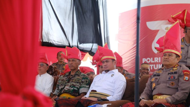 Kepala Polda Sulawesi Selatan Irjen Pol Setyo Boedi Moempoeni Harso pada peringatan Hari Ulang Tahun Bhayangkara di Kabupaten Gowa, Sulawesi Selatan, Sabtu (1/7/2023). (ANTARA/HO Pemkab Gowa)