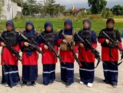 Serem Banget Ekstrakulikuler di Ponpes Pakai Senjata Laras Panjang dan Rompi Anti Peluru