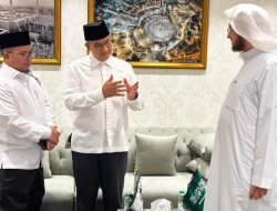 Bocorkan Pembahasan dengan Imam Masjid Nabawi, Anies Singgung Sikap Jemaah Haji Indonesia
