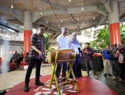 Kalla Toyota Helat Public Display Tema Merdeka, Hadirkan Kampung Toyota dan Jajanan Tradisional