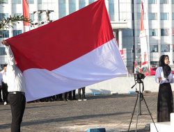 Peringati HUT Ke-78 RI, Fajar Group Gelar Upacara Penaikan Bendera