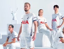 Tottenham Sudah Hapus Foto Harry Kane yang Promosikan Jersey Baru Mereka