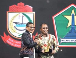Berkat Program Lorong Wisata, Wali Kota Makassar Danny Pomanto Diganjar Penghargaan